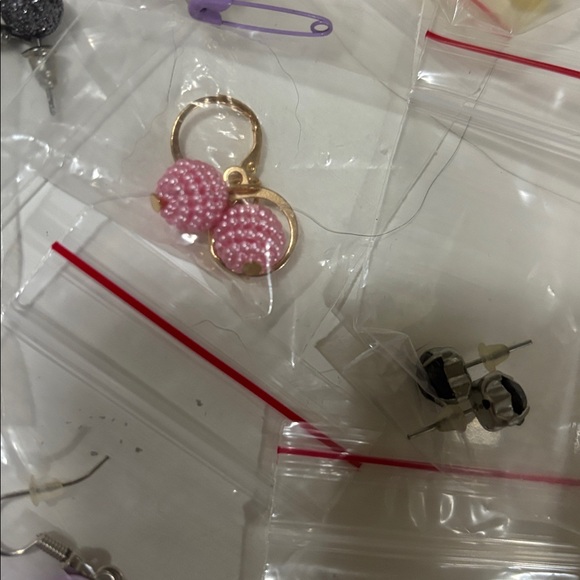 Colorful Earring Bundle - Picture 4 of 8